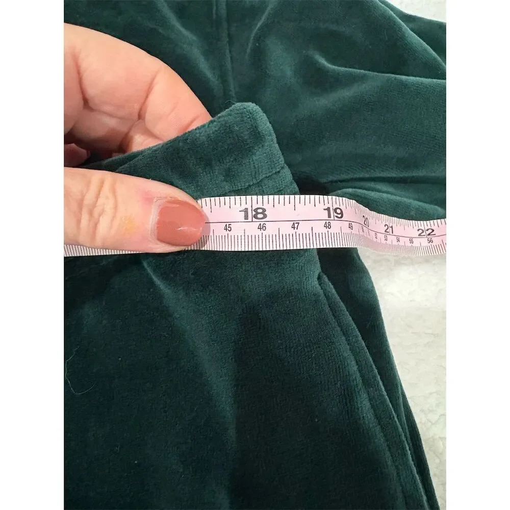Jones Wear Women's 2 Piece Green Velour Set M Casual Long Sleeve - Picture 9 of 10